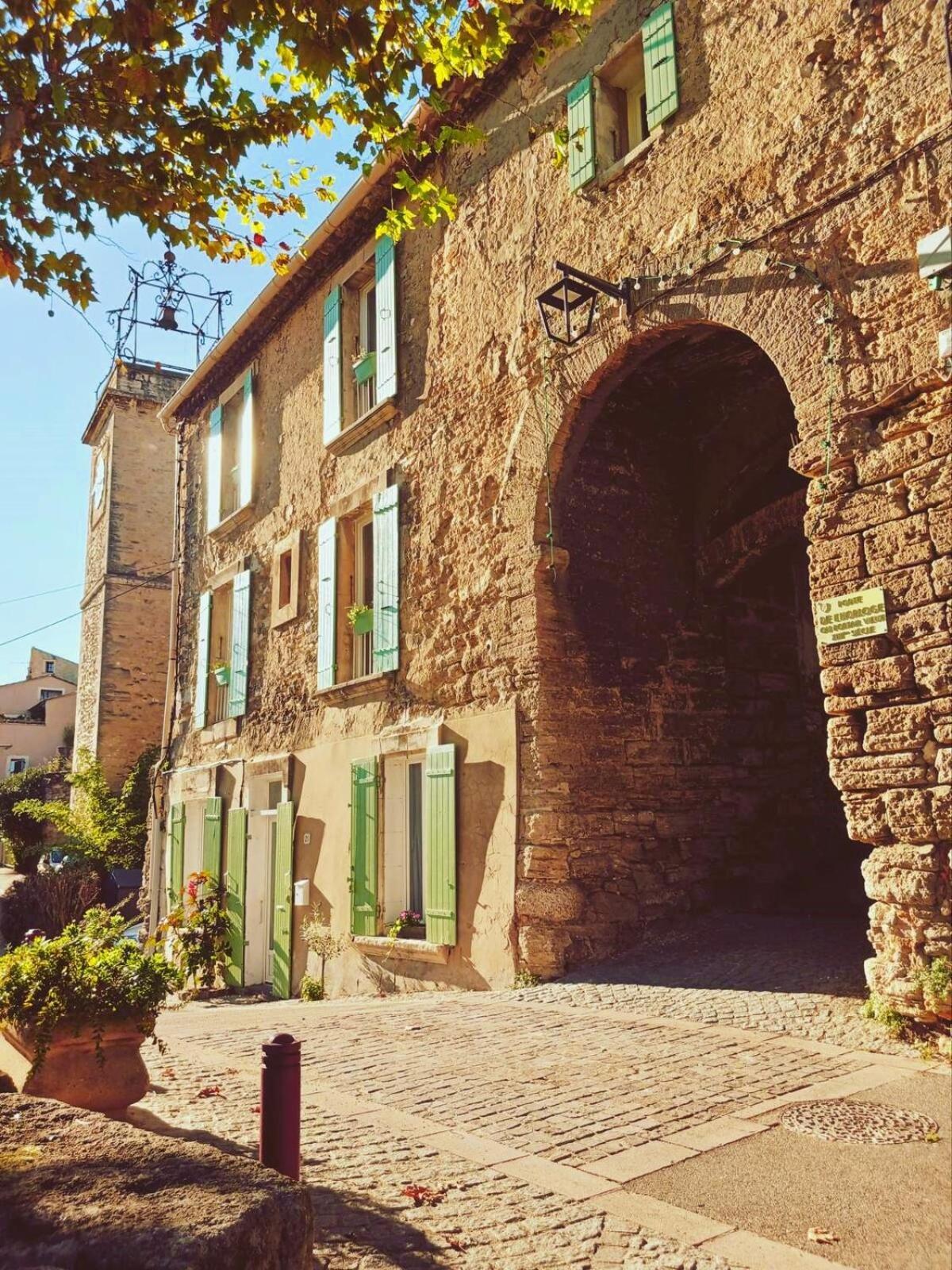 L'Appartement De L'Arche Chateauneuf-de-Gadagne ภายนอก รูปภาพ