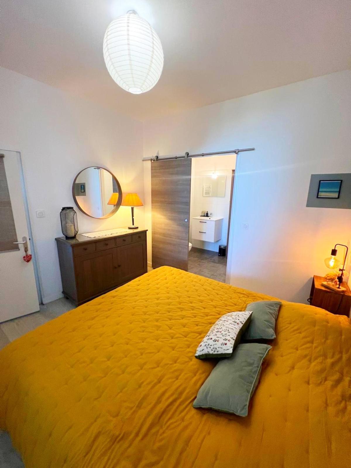L'Appartement De L'Arche Chateauneuf-de-Gadagne ภายนอก รูปภาพ