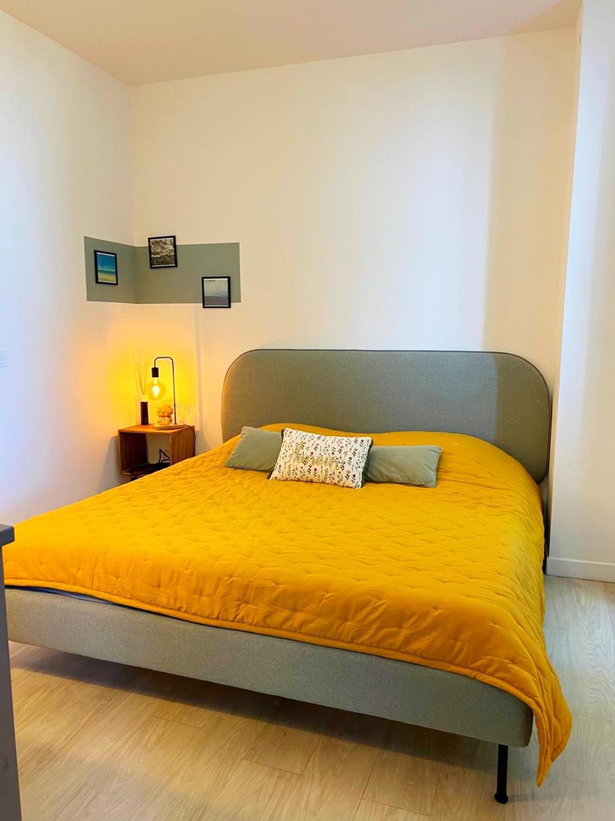 L'Appartement De L'Arche Chateauneuf-de-Gadagne ภายนอก รูปภาพ